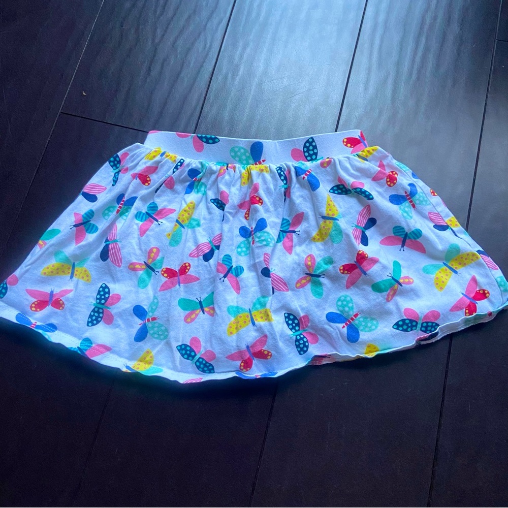 Carter’s toddler girl butterfly print skirt size 3T EUC